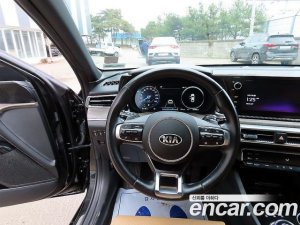 Kia K5 Signature 2020 года из Южной Кореи