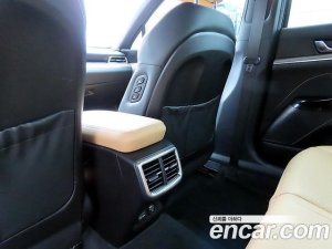 Kia K5 Signature 2020 года из Южной Кореи