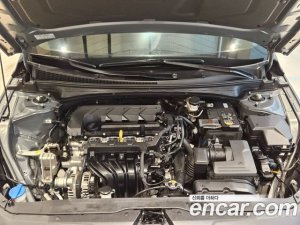 Hyundai AVANTE 1.6 2021 года из Южной Кореи
