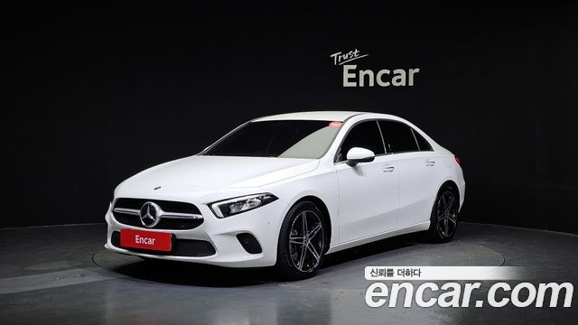 Mercedes-Benz A-Class A250 4MATIC SEDAN 2020 года из Кореи