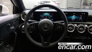 Mercedes-Benz A-Class A250 4MATIC SEDAN 2020 года из Южной Кореи