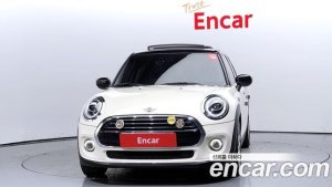 Mini Cooper 5Door HIGH 2020 года из Южной Кореи