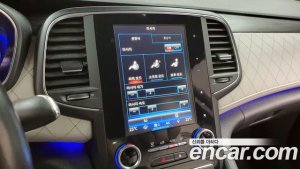 Renault-KoreaSamsung SM6 2.0 GDe Premiere 2020 года из Южной Кореи