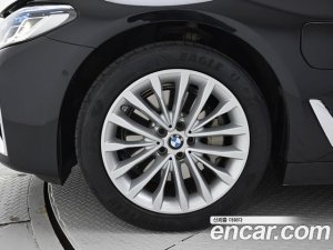 BMW 5-Series 530e Luxury 2021 года из Южной Кореи