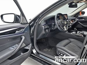 BMW 5-Series 530e Luxury 2021 года из Южной Кореи