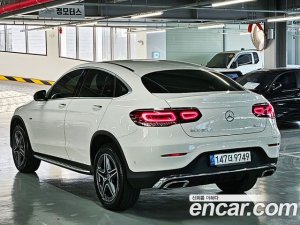 Mercedes-Benz GLC-Class GLC300e 4MATIC Coupe 2021 года из Южной Кореи
