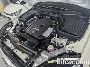 Mercedes-Benz GLC-Class GLC300e 4MATIC Coupe 2021 года из Южной Кореи
