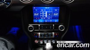 Ford Mustang Coupe 2020 года из Южной Кореи