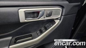 Ford Explorer 2.3 Limited 4WD 2020 года из Южной Кореи