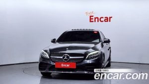 Mercedes-Benz C-Class C200 AMG Line 2021 года из Южной Кореи