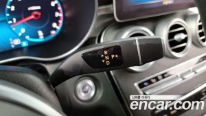 Mercedes-Benz C-Class C200 AMG Line 2021 года из Южной Кореи