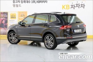 Volkswagen Tiguan 2.0 TDI Prestige 2020 года из Южной Кореи