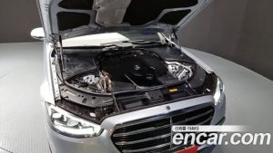 Mercedes-Benz S-Class S350 d 2021 года из Южной Кореи