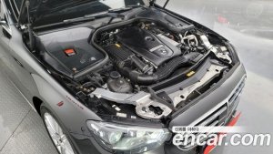 Mercedes-Benz E-Class E250 Exclusive 2021 года из Южной Кореи