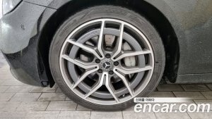 Mercedes-Benz E-Class E220d 4MATIC AMG Line 2021 года из Южной Кореи