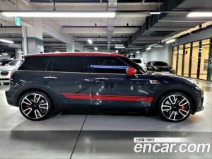 Mini Clubman JCW 2021 года из Южной Кореи