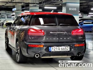Mini Clubman JCW 2021 года из Южной Кореи