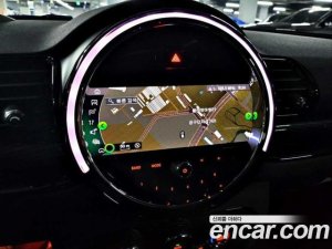 Mini Clubman JCW 2021 года из Южной Кореи