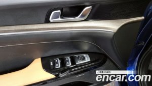 Kia K5 1.6 Turbo 2020 года из Южной Кореи