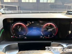 Mercedes-Benz GLB-Class GLB250 4MATIC 2021 года из Южной Кореи