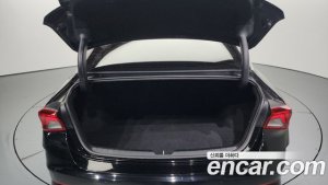 Kia K5 2021 года из Южной Кореи