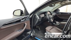 BMW X4 xDrive20d xLine 2021 года из Южной Кореи