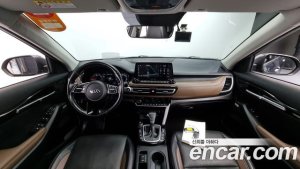 Kia Seltos Бензин 1.6 Turbo 2WD 2020 года из Южной Кореи