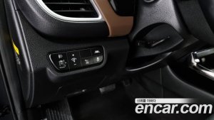 Kia Seltos Бензин 1.6 Turbo 2WD 2020 года из Южной Кореи