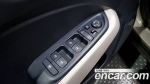 Hyundai Venue 1.6 Modern 2020 года из Южной Кореи