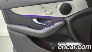 Mercedes-Benz GLC-Class GLC220 d 4MATIC Coupe 2020 года из Южной Кореи