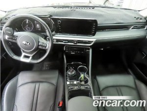 Kia K5 1.6 Turbo 2020 года из Южной Кореи