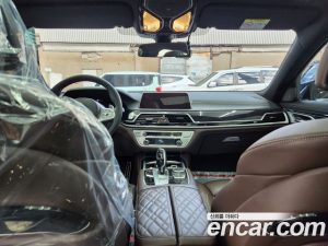 BMW 7-Series 740Li xDrive M Sport 2020 года из Южной Кореи