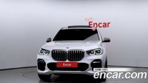 BMW X5 M50i 2021 года из Южной Кореи
