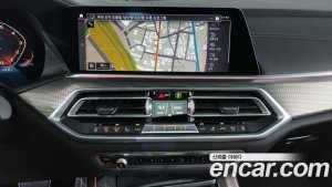 BMW X5 M50i 2021 года из Южной Кореи