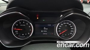 ChevroletGMDaewoo Trailblazer 1.3 Turbo 2WD 2022 года из Южной Кореи