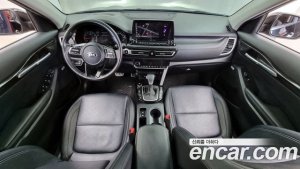 Kia Seltos Бензин 1.6 Turbo 4WD 2021 года из Южной Кореи