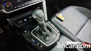 Kia Seltos Бензин 1.6 Turbo 4WD 2021 года из Южной Кореи