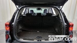 Kia Seltos Бензин 1.6 Turbo 4WD 2021 года из Южной Кореи