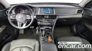 Kia K5 2.0 2020 года из Южной Кореи