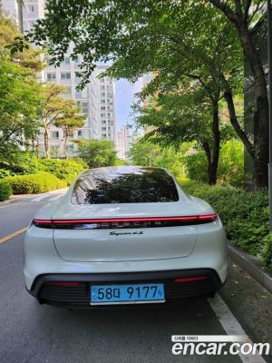 Porsche Taycan 4S 2021 года из Южной Кореи