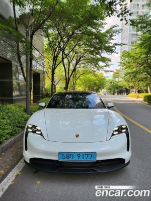 Porsche Taycan 4S 2021 года из Южной Кореи