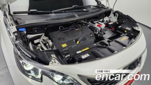 Peugeot 5008 2.0 BlueHDi GT 2020 года из Южной Кореи