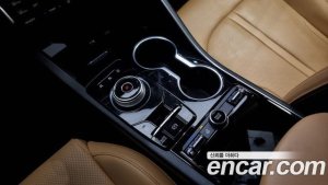 Kia K5 2.0 2020 года из Южной Кореи