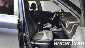 Hyundai Venue 1.6 Modern 2020 года из Южной Кореи