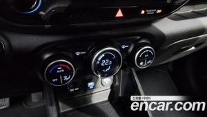Hyundai Venue 1.6 Modern 2020 года из Южной Кореи