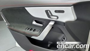 Mercedes-Benz CLA-Class CLA250 4MATIC 2021 года из Южной Кореи