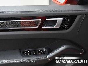 Porsche Cayenne 3.0 Coupe 2020 года из Южной Кореи