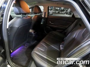 Hyundai AVANTE 1.6 2021 года из Южной Кореи