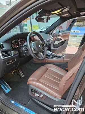 BMW X6 M50i 2021 года из Южной Кореи