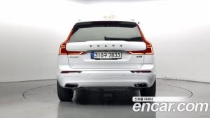 Volvo XC60 B5 Inscription 2021 года из Южной Кореи